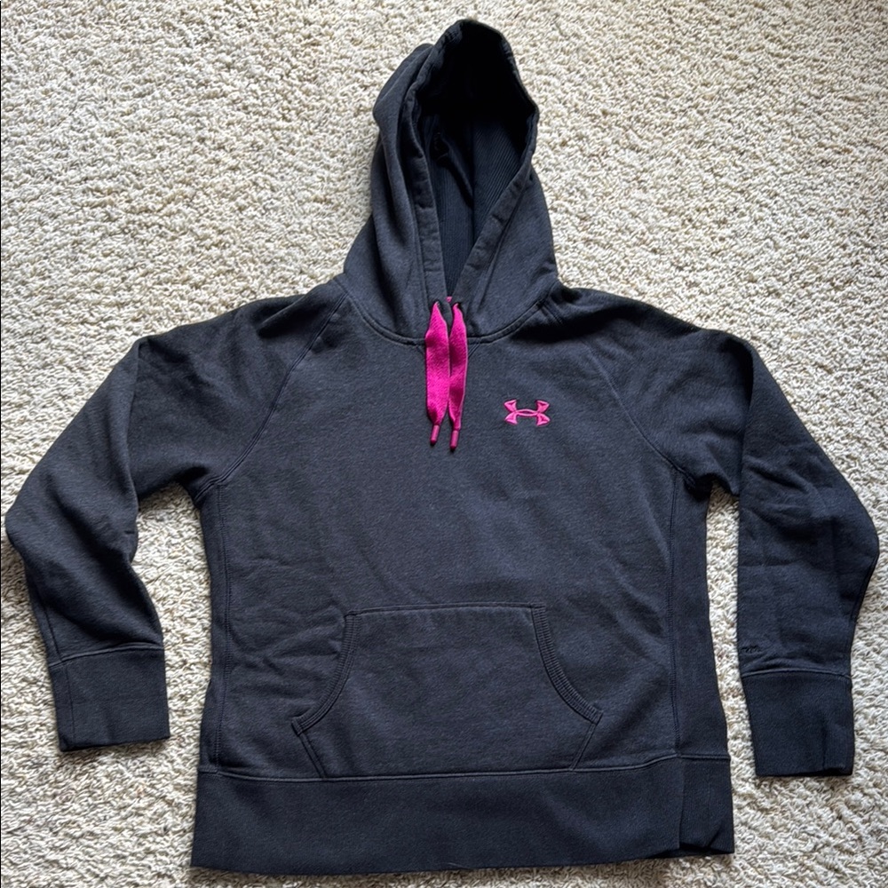 Under Armour Black and Pink Sweatshirt Athletic Design Women’s Large